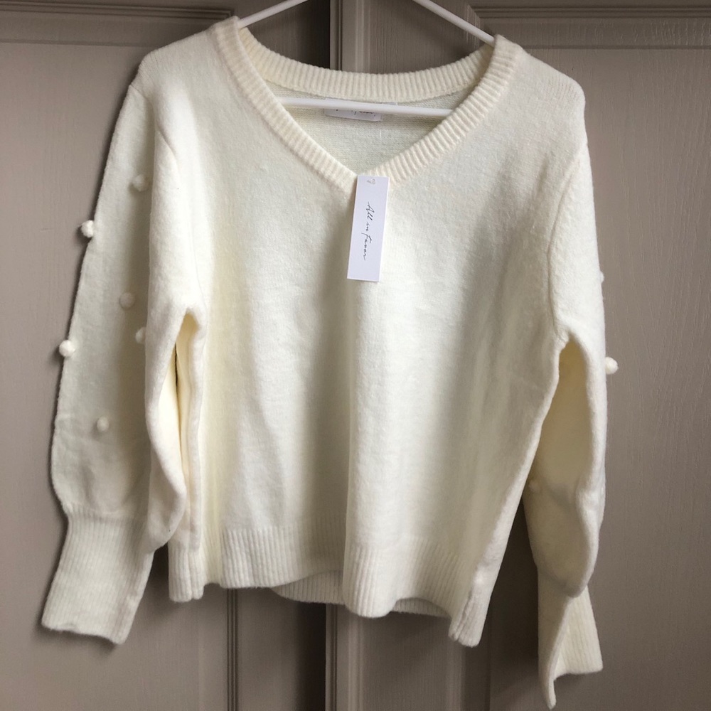 All in Favor White V-Neck Pom Pom Sweater (M)